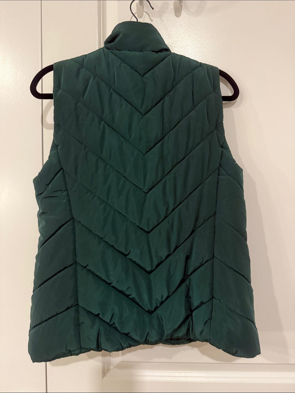 Michael Kors Forest Green Quilted Puffer Vest with Gold Hardware - Picture 9 of 9